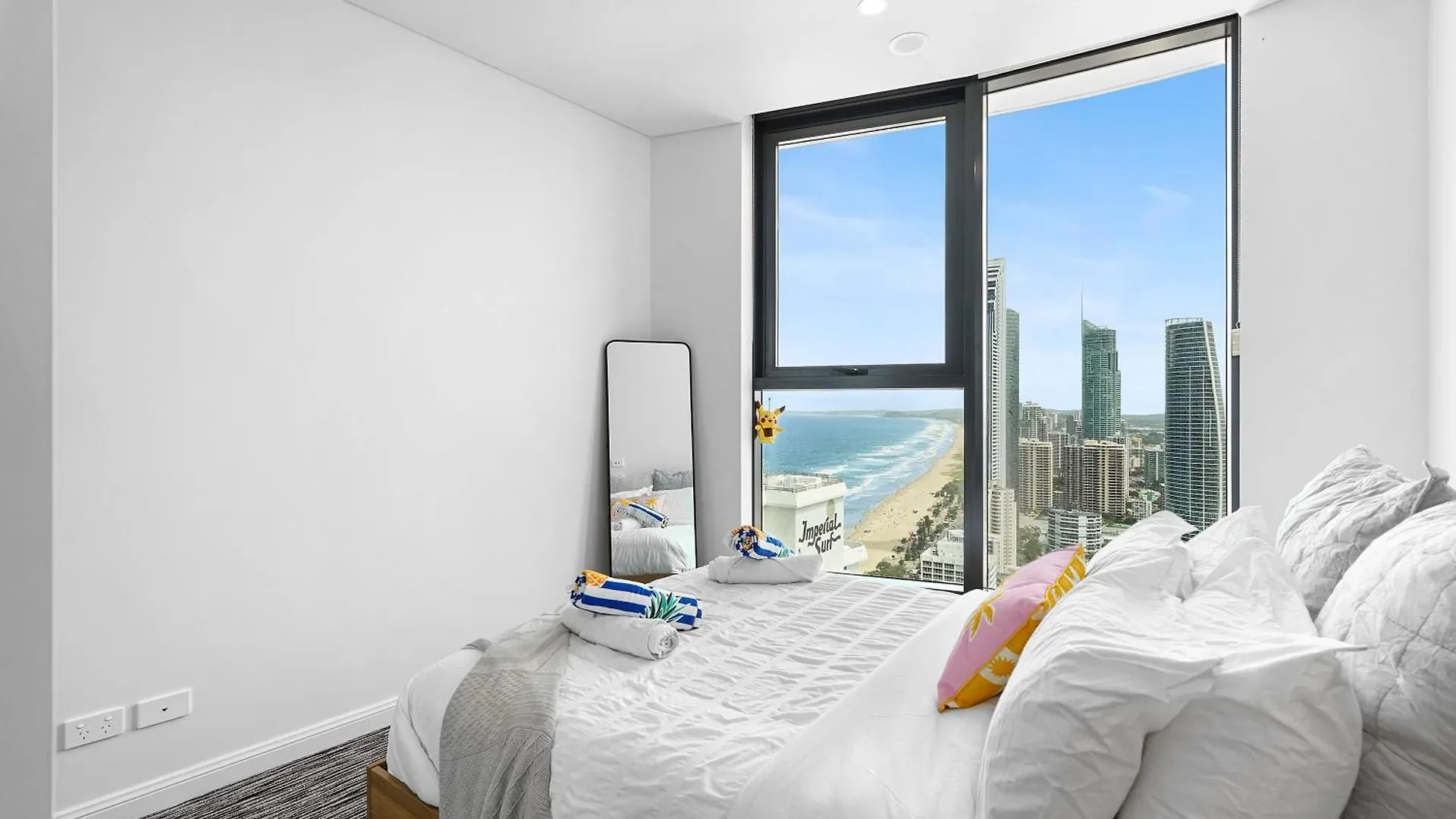 Appartamento Sky-High Beachside Condo - Pet Friendly Gold Coast